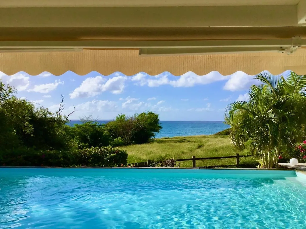 Villa Corail Et Coquillage, 6 Chambres Face A La Mer Sainte-Anne   Sainte-Anne (Grande-Terre)
